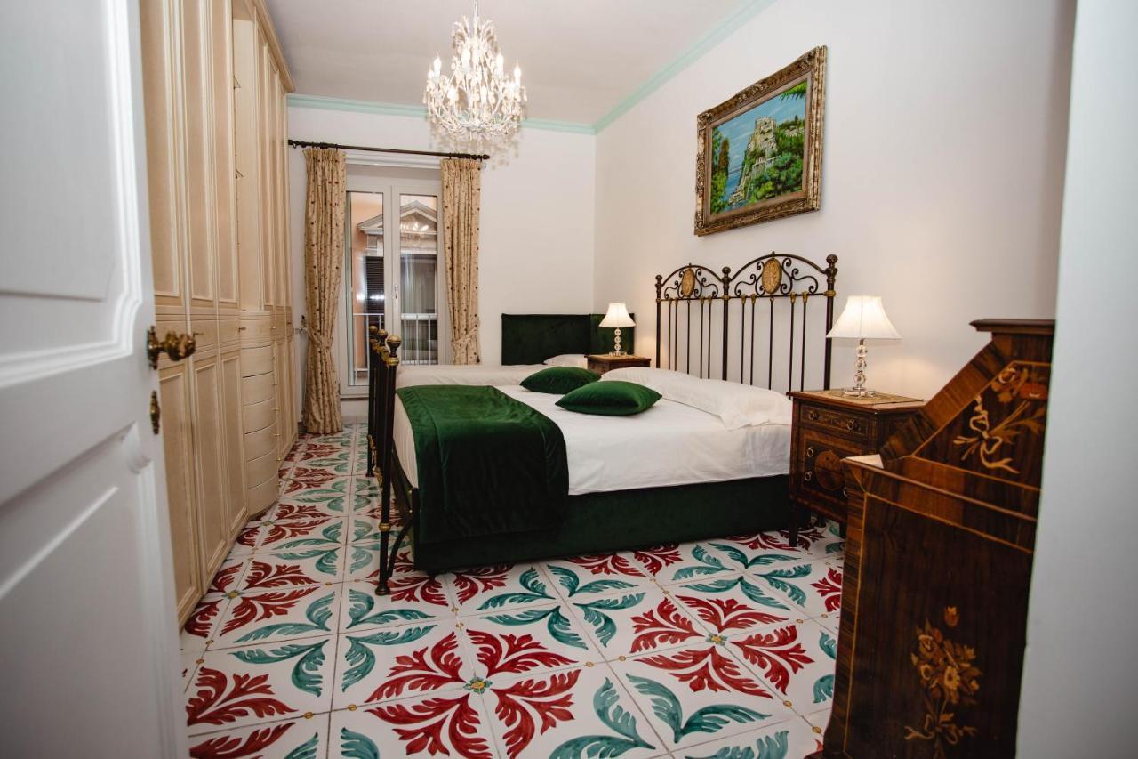 Hotel Delfini Trevi House Rom Exterior foto