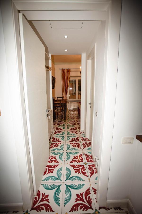 Hotel Delfini Trevi House Rom Exterior foto
