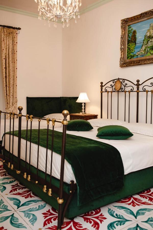 Hotel Delfini Trevi House Rom Exterior foto